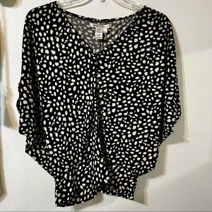 Max Studio black/white top size L